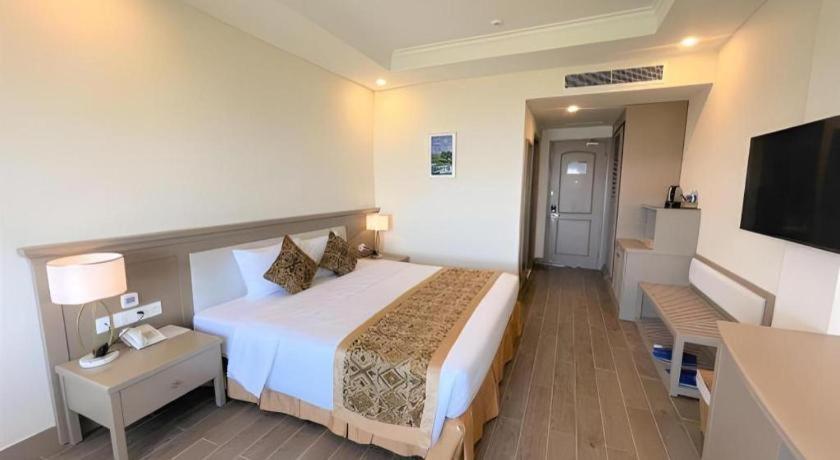 Hoa Binh - Rach Gia Resort Экстерьер фото