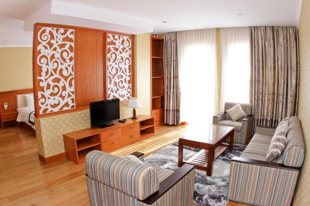 Hoa Binh - Rach Gia Resort Экстерьер фото